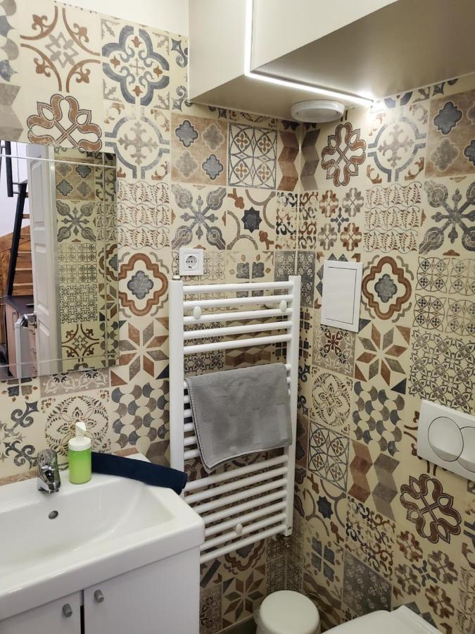 Apartament Economy And