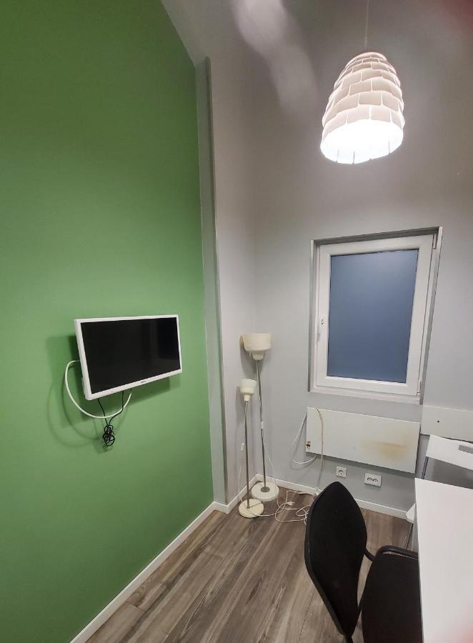 Apartament Economy And